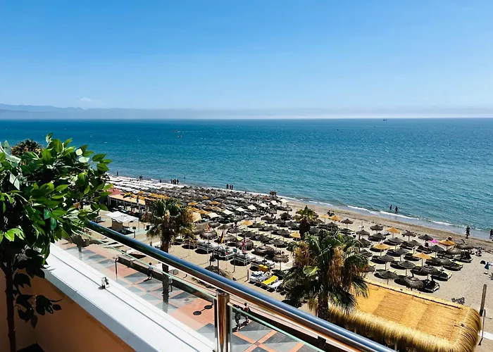 Apartamento La Roca Torremolinos Frente Al Mar Sinese Design Homes