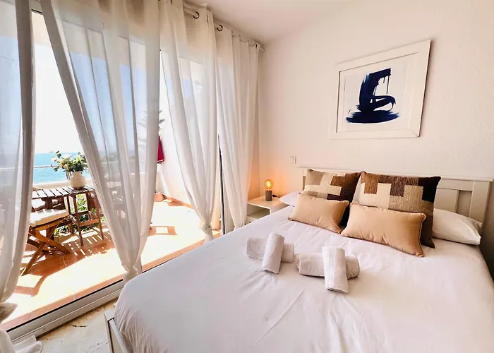 Apartamento La Roca Torremolinos Frente Al Mar Sinese Design Homes
