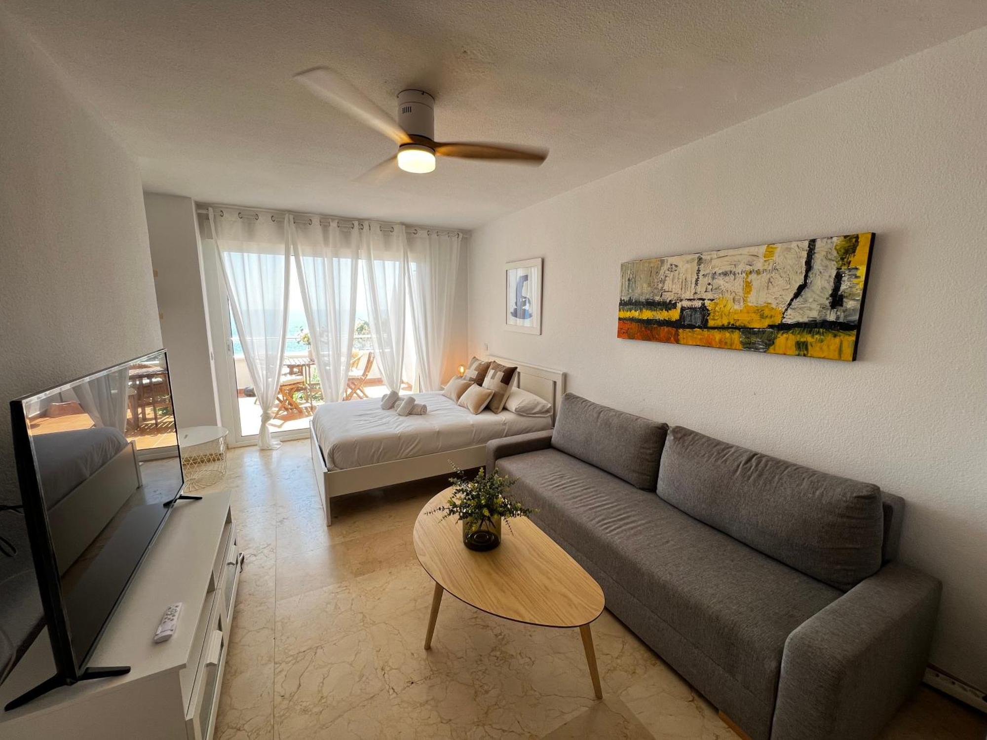Appartement La Roca Frente Al Mar Sinese Design Homes Torremolinos