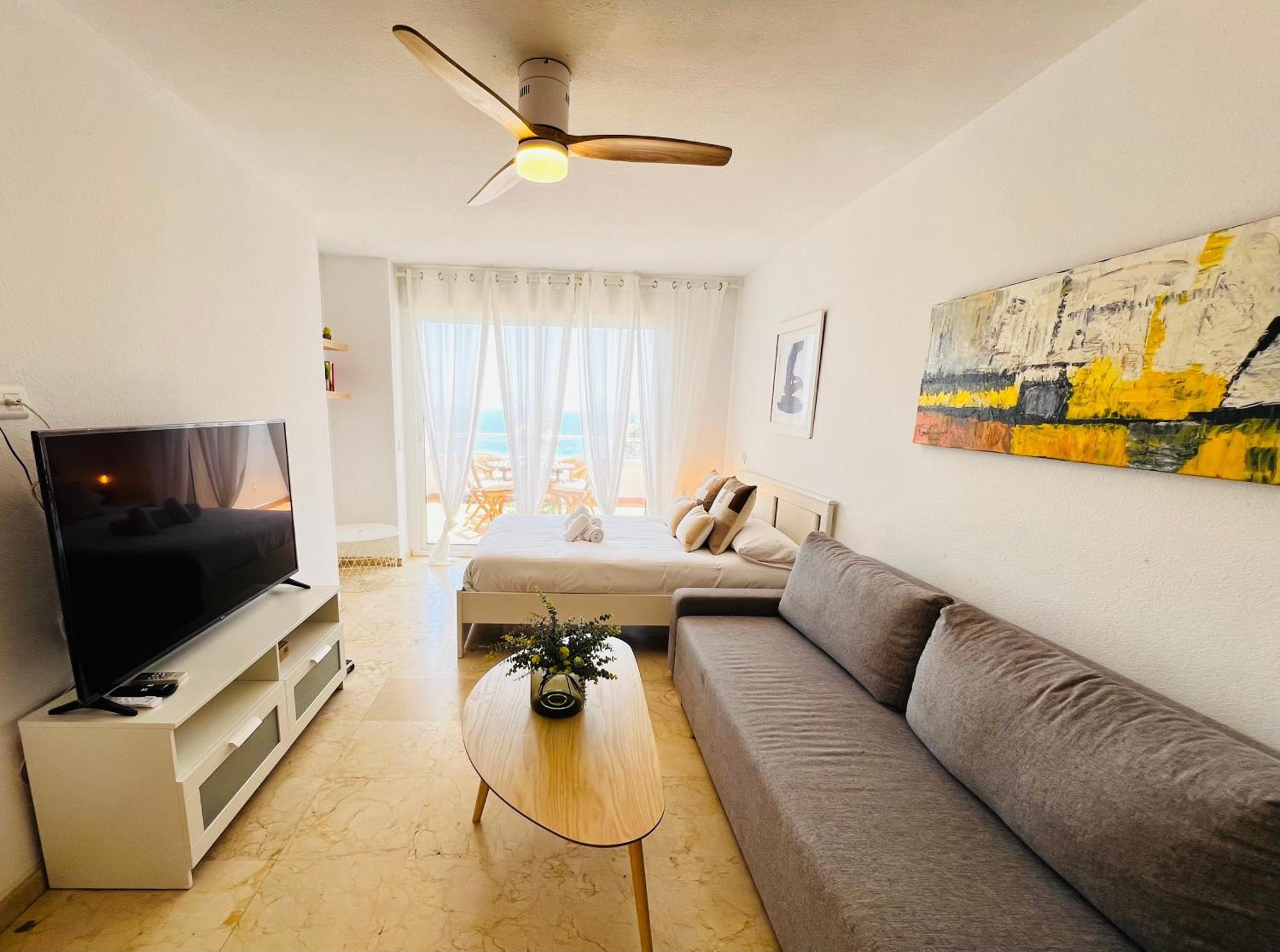 Appartement La Roca Frente Al Mar Sinese Design Homes Torremolinos